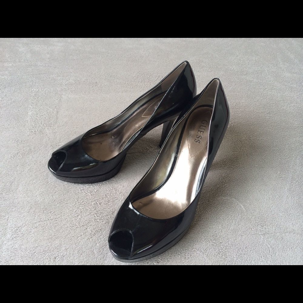 Guess Peep Toe Patent Leather Platform Pump